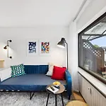 아파트 Helle & Moderne Mit Panorama-balkon *