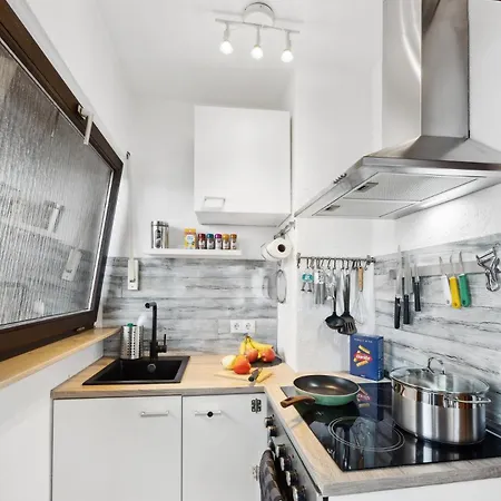 Helle & Moderne Mit Panorama-balkon