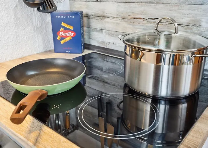 Helle & Moderne Mit Panorama-balkon * Koblenz