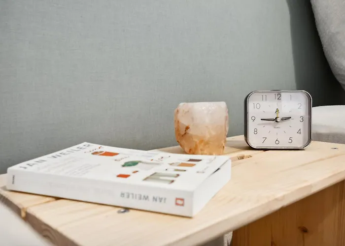 Helle & Moderne Mit Panorama-balkon Koblenz